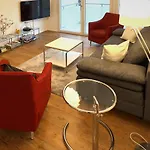 2-zimmer Direkt In Der Altstadt Apartment